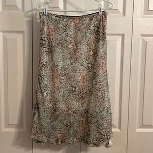 Briggs New York Women’s Dressy Green/Brown/Peach Spotted Skirt